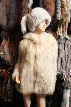 knitted Real Raccoon fur with big hood overcoat jacket long sleeve puff /Super warm/Natural style/Vintage FS13005