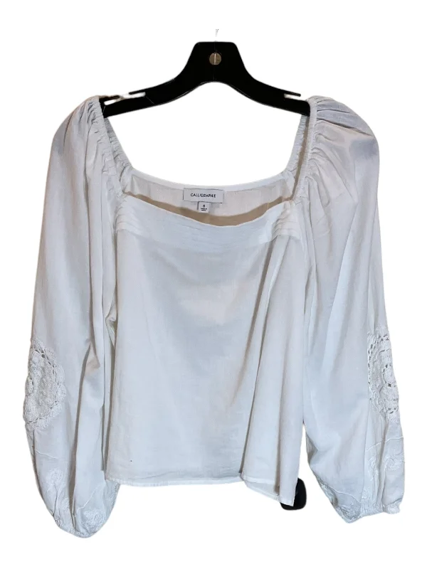 Top Long Sleeve By Clothes Mentor In White, Size: S