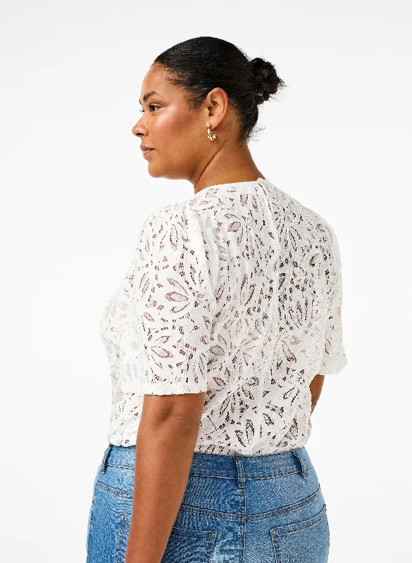 Zizzi Larasy Lace Blouse in White